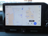 (10.5インチディスプレイオーディオ)スマホと車をつなぐことで色々なサービスを楽しめます。