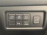 【 パワーバックドア 】荷物を抱えた状態でもスイッチ操作によるリアゲートの開閉が可能です☆お買い物時やアウトドアの際に役立ちますね♪