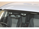 EyeSight(Ver.3)搭載!衝突被害軽減ブレーキや追従機能、車線逸脱抑制やはみ出し警報などで運転をサポートします!
