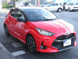 広々とした車内空間に優れた燃費性能。更にデザインも上質で人気のお車です!