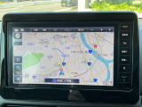 日産純正9インチメモリーナビ(MM223D-L)装備。スマートフォンによる部分地図更新、Bluetooth接続での音楽視聴、快適な画面操作と高音質なオーディオ再生。