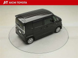 届出済未使用車なので、新車保証の残り期間は引き継ぎます。中古車保証も付きますので、ダブルでカバーする形になります。ご安心してお乗りいただけます。