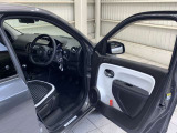 日本全国ご自宅前までご納車致します。陸送会社のプロフェッショナルが全国のご自宅前までしっかりと安全にお車をお持ち致します。