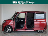 両側パワースライドドア付きだから、狭い駐車スペースなどでの 乗り降りラクラク!小さなお子さまのいるご家庭には嬉しい装備。