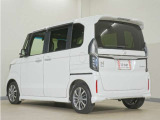 当社では、お客様に安心してお車をお選びいただくため、ご購入前に現車のご確認をお願いしております。