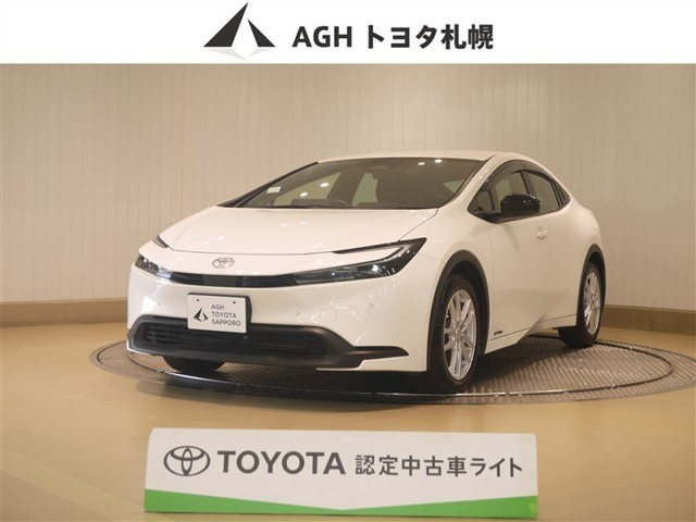 プリウス 1.8 X E-Four 4WD （6AA-ZVW65）