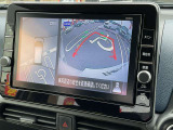 [アラウンドビューモニター]車両を上から見たようなカメラで周りの障害物などが一目瞭然!駐車が苦手な方でも、らくらく駐車♪
