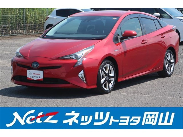 トヨタ プリウス 