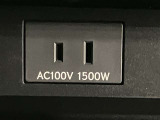 災害時の停電でもアルファードから電気が摂れます。不安な時代の安心人気装備です。