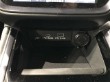 モバイル端末も充電できます。