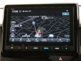 純正8インチHondaCONNECTナビ(VXM-245ZFEi)&バックカメラが装備されているので、普段の使い勝手もロングドライブも快適です。