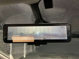 スマートミラー装着しております。常時の後方確認もしっかり行えます。切り替えも可能です。