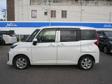 コンパクトカーで背の高い車なので前が見やすく運転しやすい車です。