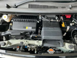低回転域から素早く湧きあがる力強いトルクとパワーのあるインタークーラー付きターボエンジン!