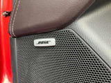 高音質のBOSEスピーカーは、運転中の気分を盛り上げてくれます。AudioPilotやCenterPointなど音質だけでなく、人間の聴覚に直接訴えかける上質さを提供します。