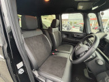1列目シートです。足元までゆったりとご乗車いただけます!
