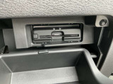 ビルトインETCがあればストレスなく料金場を通過できます。またカードが入れっぱなしになっていてもカードが直接見えないので安心です。あと小銭がたくさん増えることなく、キャッシュレスでらくらく!