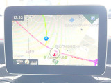 ●ベンツ純正ナビ:一体感のあるナビは、高級感ある車内を演出してくれます。Bluetooth再生などオーディオ機能も充実しておりますので、運転もより楽しめます♪