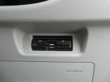 ETC付 料金所もスムーズに通れ、割引料金の適用もあります。ビルトインできれいに収まっており、見た目もスマートです。