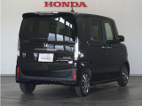 ◆両側電動スライドドア◆狭い駐車場でも乗り降りが楽々♪お子様が隣の車にドアを当ててしまう心配もございません!小さなお子様連れの方もこれで安心。