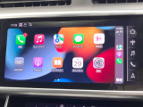 ●Apple Car Play:スマホとの有線接続で、ナビ・オーディオ再生などスマホのアプリ機能が画面でも使える便利機能です!