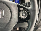 クルーズコントロールを装備しています。高速道路などで一定の速度で走ってくれるので運転が楽ですよ!速度を設定できますので、スピードの出しすぎにも注意できます。