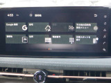 【EV専用NissanConnectナビ】充電やエアコンのタイマー設定、充電スポットの検索などEV専用機能に加えて、新装備のHDMI端子によるエンターテイメントへの対応力の向上など、楽しさに満ちたEVライフを提供します。
