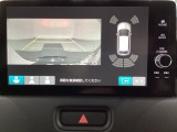 バックでの車庫入れも安心です! リアカメラが付いているバックモニター付のナビディスプレーを装備しております。バンパーについているソナーや、操作線もついており距離感も画面から確認できます。
