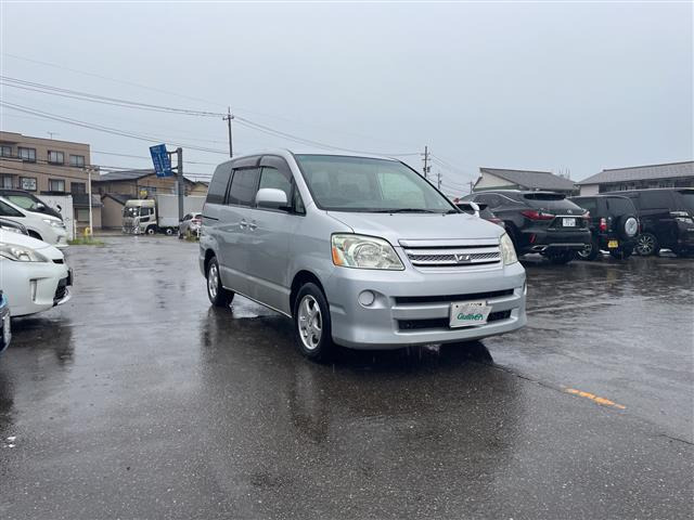 トヨタ ノア 