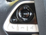 ブルートゥースに接続すれば、スマホに入れている音楽が聞けたり運転中に電話がかかってきてしまった場合もハンドルから電話を取ることができます!