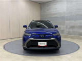 お車購入のポイントとなるフロントマスクです。上質で迫力あるデザインですね☆☆