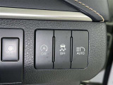 アイドリングストップ機能がついているので、停車時にエンジンを止めて燃料消費を抑えます。環境にもお財布に優しいですね♪