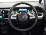 ◆運転席・助手席◆室内は、シートクリーニングや各部の徹底した清掃を実施し、消臭・除菌処理を行っています。しかも、全ての差上で天然成分の薬剤にこだわり安心・安全へも配慮しています。