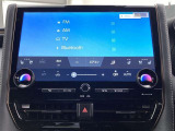 ブルートゥースに接続することにより、スマホに入ったお気に入りの音楽を車内で楽しむことができます♪あると本当に便利な機能になっています!