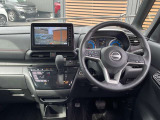 運転席周りの視界もよくハンドルも軽い取り回しなのですごく運転がしやすい車です。