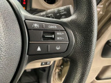 クルーズコントロールを装備しています。高速道路などで一定の速度で走ってくれるので運転が楽ですよ!速度を設定できますので、スピードの出しすぎにも注意できます。