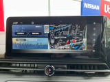 12.3インチワイドディスプレイを採用。NissanConnect サービスの多様なコンテンツを提供します。HDMI端子にポータブルブルーレイ/DVDプレイヤーなどの機器を接続することで、映像や音声を視聴できます