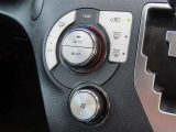 オートエアコンで車内はいつでも快適です♪