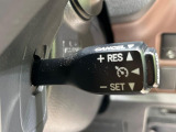 【クルーズコントロール】高速道路もラクラク走行。アクセルを離しても一定速度で走行ができ、長距離運転時の負担を軽減!加速・減速も簡単なスイッチ操作で調整できます。