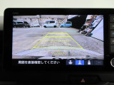 バックカメラの画像です。ガイドラインがスムースな車庫入れをサポートいたします!車庫入れの安心感がアップしますね☆