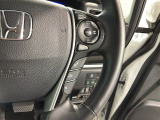 クルーズコントロールを装備しています。高速道路などで一定の速度で走ってくれるので運転が楽ですよ!速度を設定できますので、スピードの出しすぎにも注意できます。