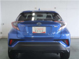 足回りの性能がこの車の特徴の一つです。是非お乗り頂きたいと思います!