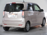 ボディクリーニング後、愛車をピカピカの状態へ保護するコーティング「ブライトパック」がおススメです!水垢がつきにくく、手入れがしやすくなりますよ!いつも愛車をきれいにしておきたい方におススメです。