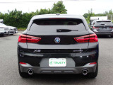 第二展示場にも多数のBMWをラインナップ!ご来店の際はBMW本店(厚木市下荻野140-1)に一度ご来店ください!☆関東運輸局認証工場 自動車分解整備事業2-6030☆プッシュプル式板金塗装ブース完備☆