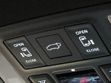 【パワーバックドア】スマートキーや運転席のボタンを押すだけでリアゲートが自動で開閉します!荷物を持っている時や、高い位置にあるバックドアを閉める際に便利な機能です♪