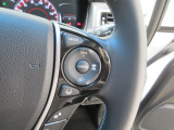 Hondaセンシングの機能のひとつ、アダプティブクルーズコントロール付!アクセルから足を離しても設定したスピードと前車との車間を保ち走行してくれます!車線維持もアシスト☆高速道路で疲労軽減ですね☆