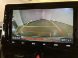 バックギアに入れて頂きますと、この様に後方が映し出されます!最終の確認はご自分の目と耳で必ず行ってください!安全第一で♪