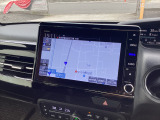 ホンダ純正ナビ装着車両です。様々なオーディオソースに対応しており、リアカメラも綺麗に映ります。