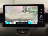 バックモニター付きで、車庫入れやバック時の後方確認をサポート。