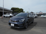 新車ディーラーの中古車コーナーです。保証・整備料金は車両価格に含まれております。諸費用まで入った支払総額は魅力的な価格になっていると思います。